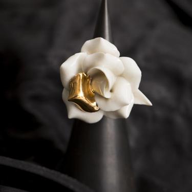 Gilded Porcelain Peony Ring