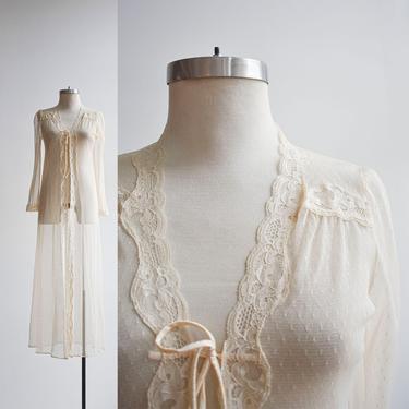 Vintage Ivory Sheer Lace Robe 