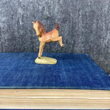 Carved frisky filly made in Italy - 1950s vintage 