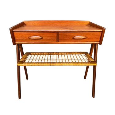 Vintage Danish Mid Century Modern Teak Side Table - Nightstand by Soren Rasmussen 