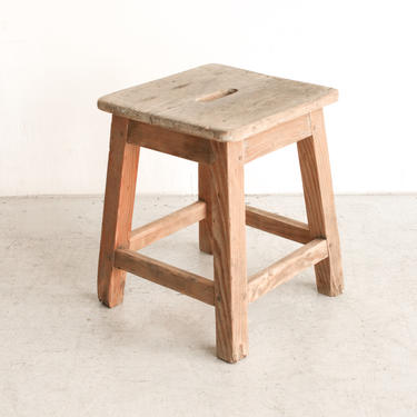 Raw Wood Milking Stool with Handle