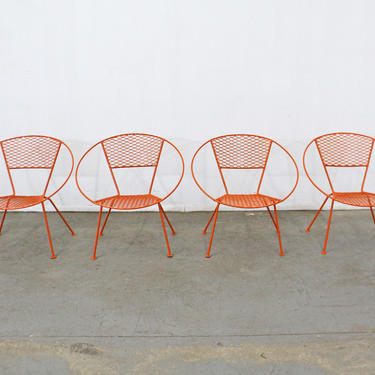 Set of 4 Mid-Century Modern Atomic Salterini Style Metal Outdoor Circle Hoop Chairs 