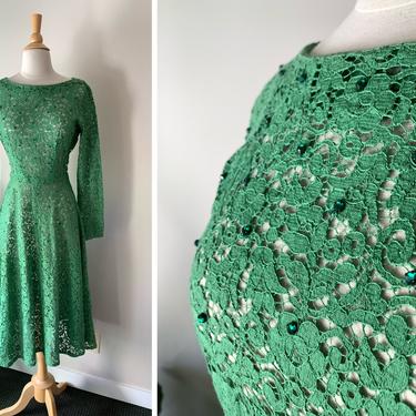 Vintage 1950s Kelly Green Rhinestone Lace Dress | Size Small 