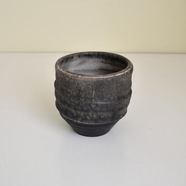 Vintage Handcrafted Dark Gray Marbled Raku Mug | Handmade Ceramic Vessel by George Roby | Mid Century Modern Pottery 