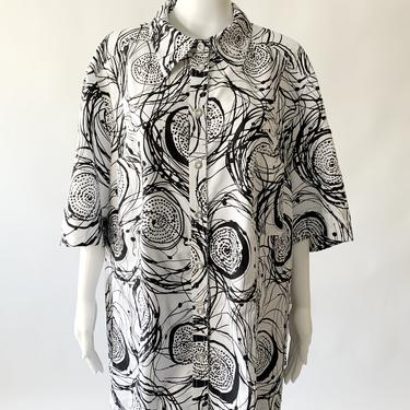 Amazing Drizzle Circle Button Up