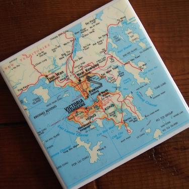 1979 Vintage Hong Kong Map Coaster. Hong Kong Gift. Asia Map. Kowloon. South China Map. Décor Asia. Travel Gift. History Hong Kong Souvenir. 