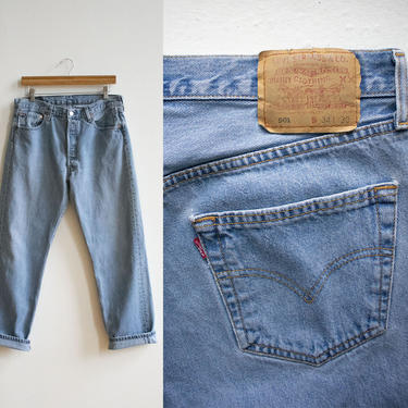 Vintage Levis 501s 33x30 / Vintage Light Wash Levis Jeans / Vintage Levis 501 Jeans 33 Waist / Vintage 1990s Button Fly Levis 501s 