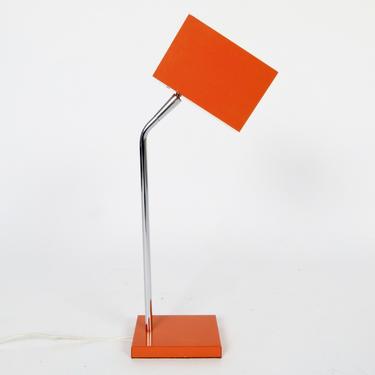 Adjustable Head Desk Lamp