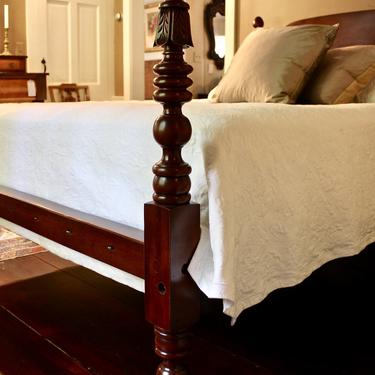 Queen Acorn &amp; Feather Carved Bell Bed in Maple, Original posts circa 1820
