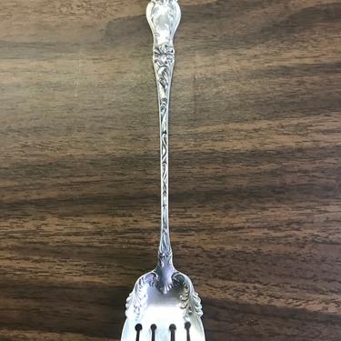 Frank Whiting Sterling Silver Sardine Serving Fork Lily Pattern 
