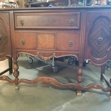 Credenza, Early American 19.75 x 38 x 60
