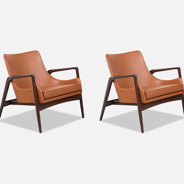 Ib Kofod-Larsen Leather Sculpted Lounge Chairs for Selig