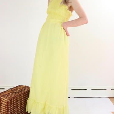 Vintage Sun Dress / 70's Empire Waist Halter Dress / Yellow Polka Dot Ruched Ruffle Maxi / XS 