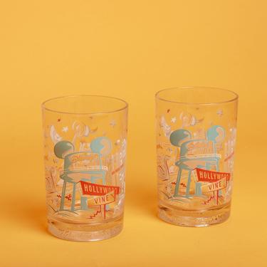Set of 2 Vintage Walt Disney World Cups 25th Anniversary McDonalds Clear Glasses 