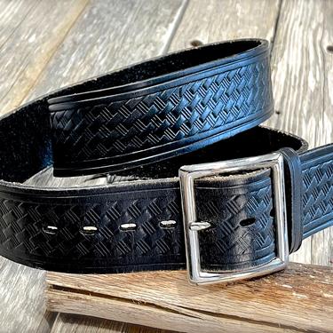 VINTAGE: Mexican Black Leather Belt - Mariachi Belt - Textured Belt - Made in Mexico - SKU 3-D1-00008567 