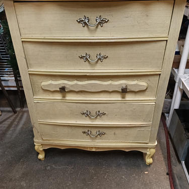 Cute smaller/kids French Provincial Dresser