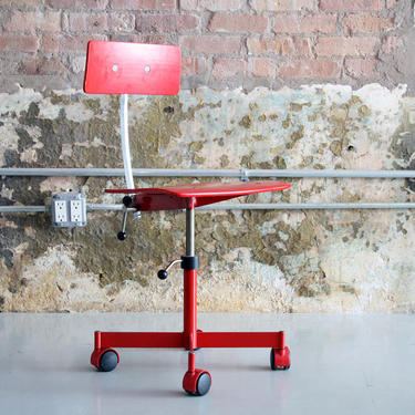 Danish 'Kevi' task / desk chair in Red!