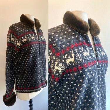 Cozy Vintage RALPH LAUREN Reindeer + Faux Fur Trim Cardigan Sweater / Zip Front 