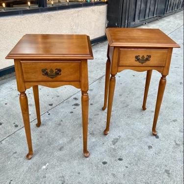 Cuteness Delivered | Pair of Traditional-style Night Stands