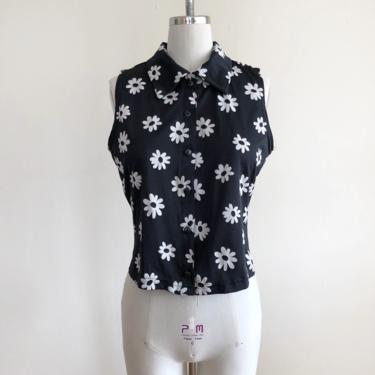 Sleeveless Black and White Daisy Print Button-Down Top - 1990s 