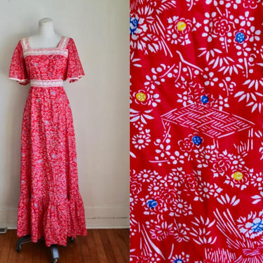 Vintage 1970s Novelty Print Maxi Dress with bell sleeves / M 