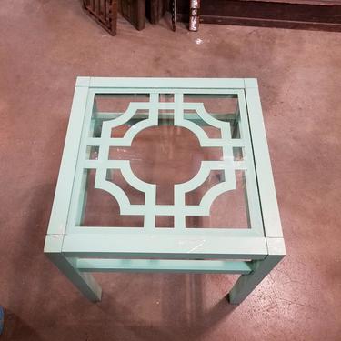 Decorative glass top end table