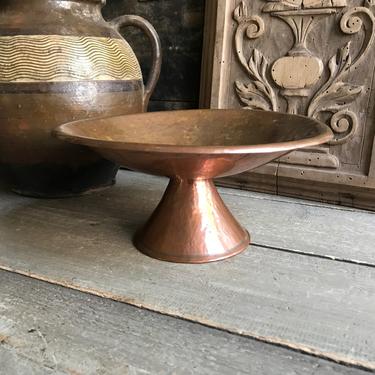 Artisan Rustic Copper Fruit Bowl, Hammered, Centerpiece Display Serving Bowl, Industrial, Arts and Craft, Handcrafted 