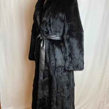 70’s beautiful sleek black fur coat~ full length long rabbit fur ~belted cinched waist~ witchy gothic glam retro 1970’s disco~ size small 