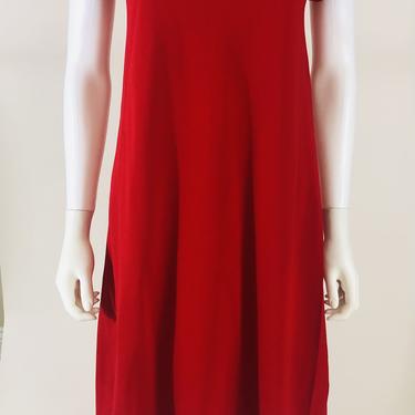 Short sleeve red dress