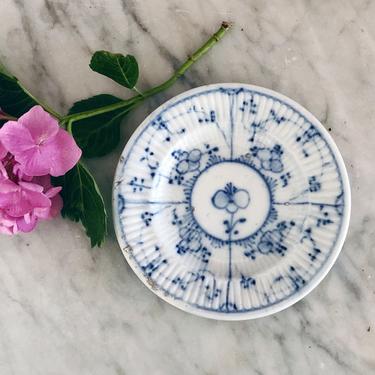 Antique Blue and White Plate 