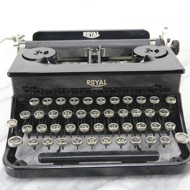 Royal Junior Portable Typewriter with Case, Made in USA, 1937 