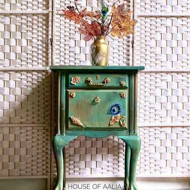 Peacock Side Table.  Vintage Night Stand.  Gold Pink Green End Table. Peacock Feathers. Teal and Gold Foyer table. 