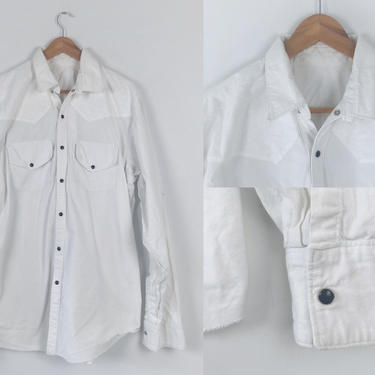 1980s Vintage White Patterned Yoke Western Pearl Snap Shirt - Size L by HighEnergyVintage
