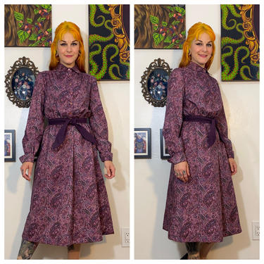 Vintage 1970’s Purple Paisley Long Sleeve Dress 