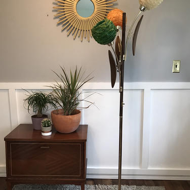 Floor Lamp Mid Century Vintage ribbon candy Lucite floor lamp Tall Standing Atomic Walnut Colorful surfboard boomerang 