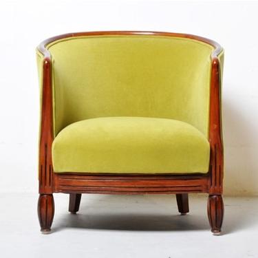 VIntage Chair with Round Back