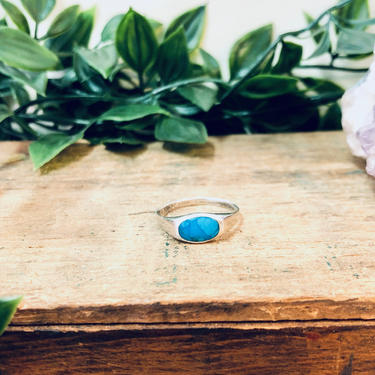 Vintage Silver Ring, Turquoise Ring, Small Ring, Blue and Silver, Turquoise Jewelry, Vintage Jewelry, Simple Ring, Stacking Ring, 925 Ring 