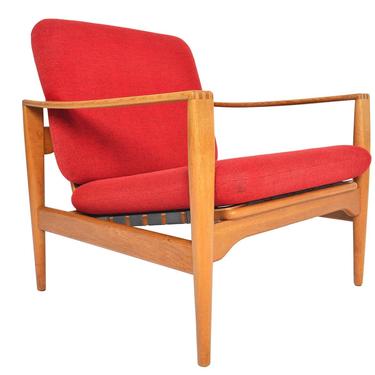 Danish Mid Century Modern Oak Model EK Lounge Chair by Illum Wikkelsø 