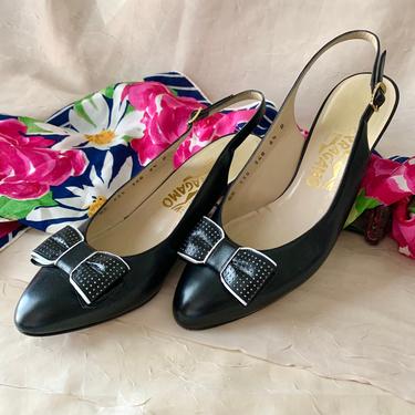 Vintage Ferragamo Shoes, Bow, Slink Back, Leather, Black White, Low Heel, Italy, Size 6.5 US 
