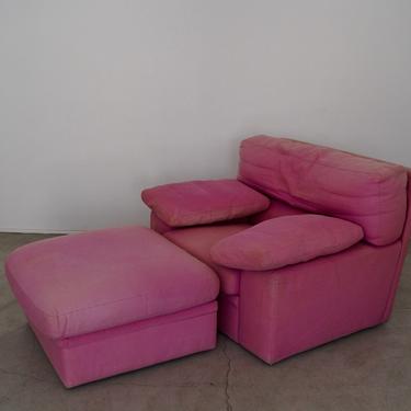 Vintage Postmodern 1980's Italian Lounge Chair 