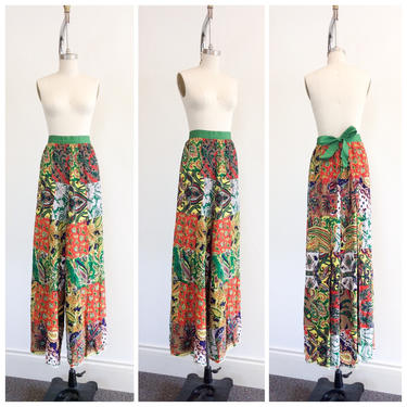 FINAL SALE /// 70s Polyester Wrap Palazzo Pants / 1970s Vintage Wide Leg Bottoms / Medium to LArge 