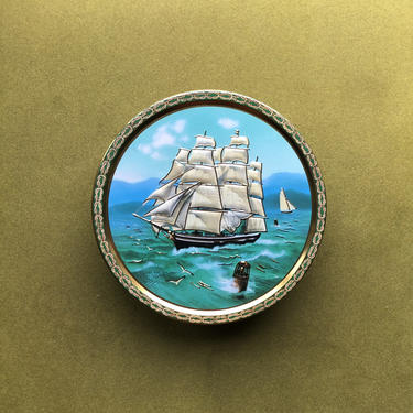 1980s / 1990s Vintage Sailing Ship at Sea Cookie/Biscuit Tin with lid 