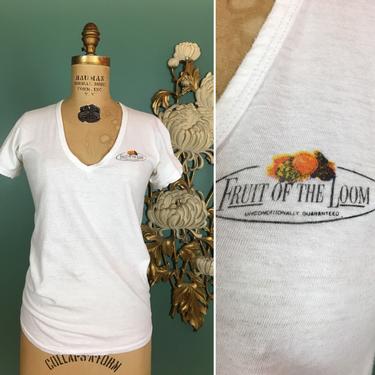 1970s t shirt, fruit of the loom, vintage t shirt, white cotton tee, size small, v-neck, fitted, advertisement, logo shirt, undershirt, 32 