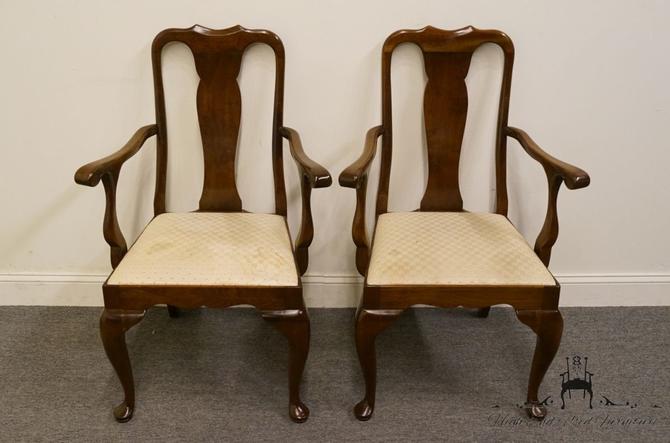 Set of 2 STICKLEY FURNITURE Solid Cherry Queen Anne Anniversary Dining Arm Chairs 