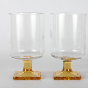 Vintage Yellow Squared Wine Glassware, Vintage Glassware, Water Goblets, Wine Glassware, Yellow Glassware, Glassware, Set of 4 
