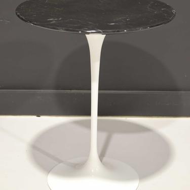 Eero Saarinen for Knoll Knoll Tulip Table with Black Marble Top and White Base