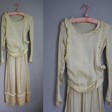 1930's Silk Wedding Dress // Beaded with Pleating // XS 