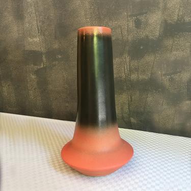 Toyo Modern Black and Coral Pink Ceramic Vase MCM Mid Century Pottery by BellewoodDesignGoods