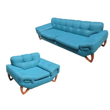 Mid-Century Modern Sofa and Lounge Chair Set in the Manner of Adrian Pearsall 