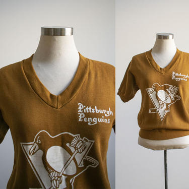 Vintage 1970s Pittsburgh Penguins Short Sleeve Sweatshirt / Vintage 1970s Pullover / V Neck Sweatshirt / Vintage Pittsburgh / Vintage NHL 